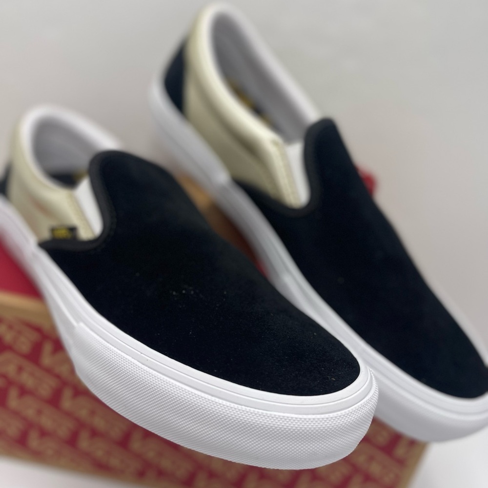 Vans Men’s Slip-On Pro (Shake Junt) Black/Gold Sneakers
VN0A347V13L - Picture 6 of 16